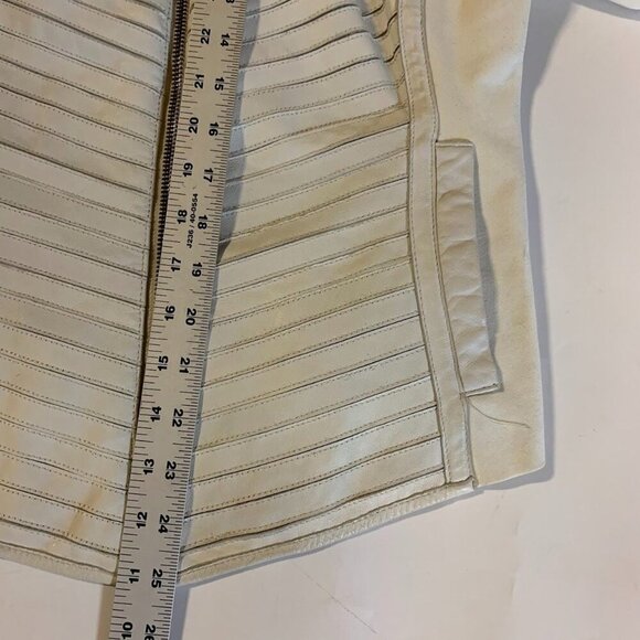 G.I.L.I Got It Love It Women's Ribbed Leather Cropped Moto Jacket Size 10 - Picture 13 of 13